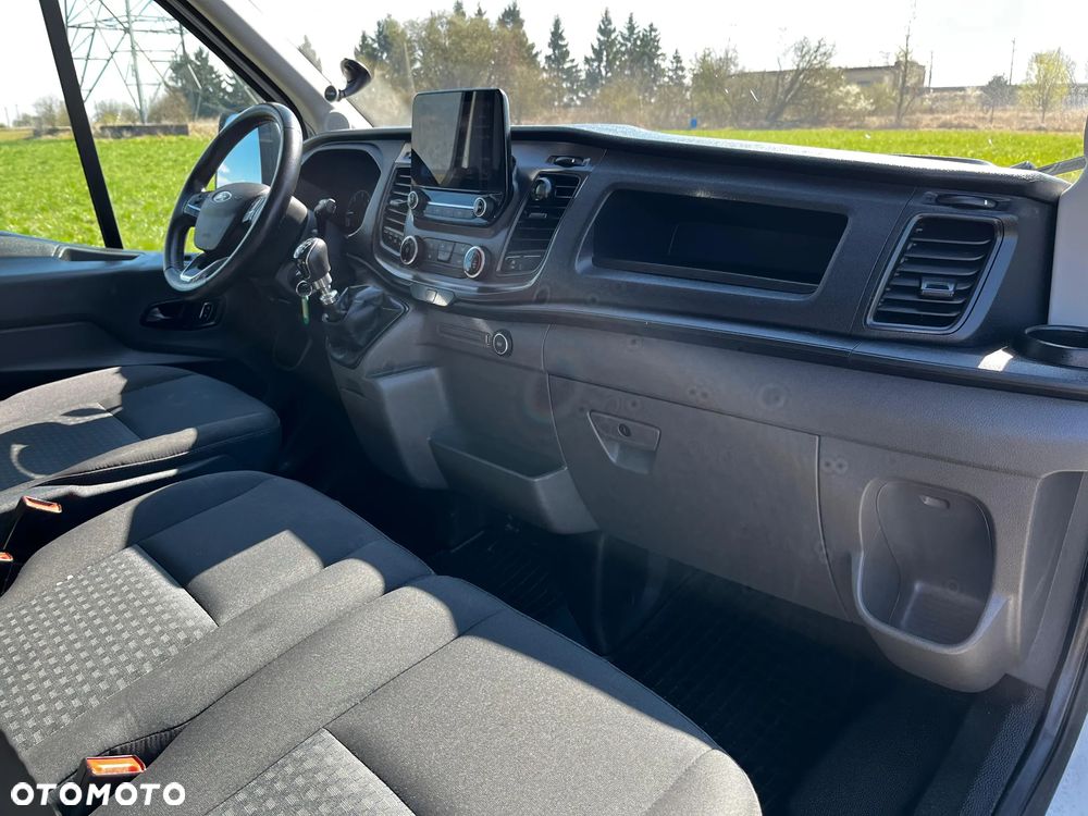 Ford TRANSIT - 9