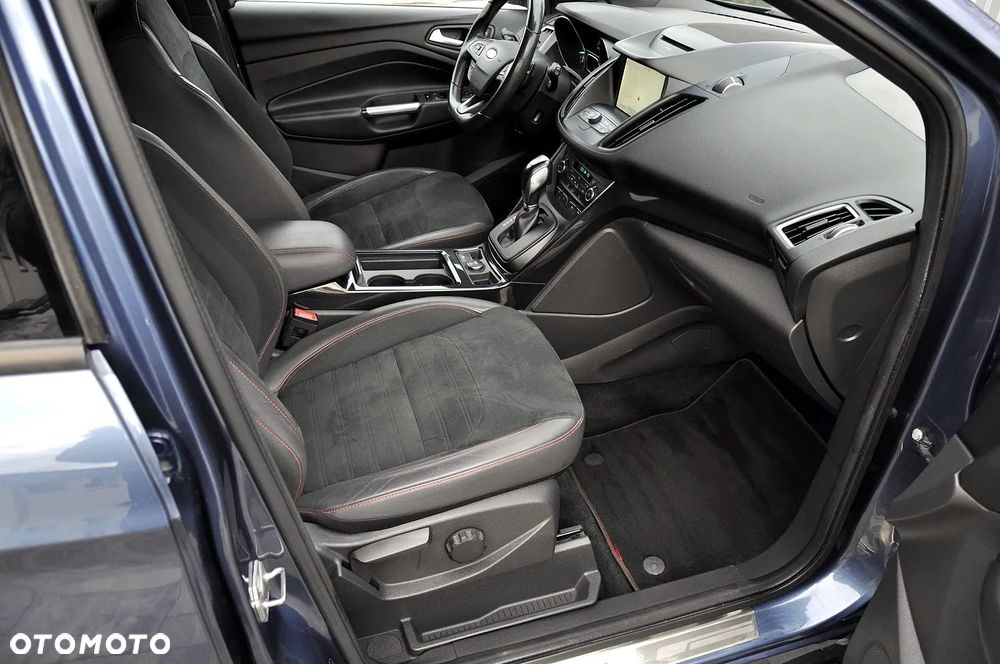 Ford Kuga 1.5 EcoBoost 4x4 ST-Line - 11