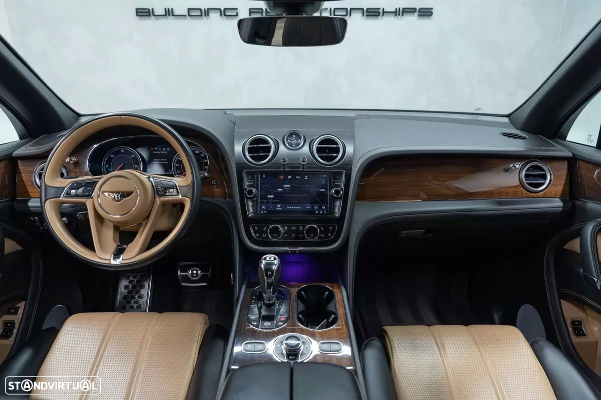 Bentley Bentayga V8 - 19