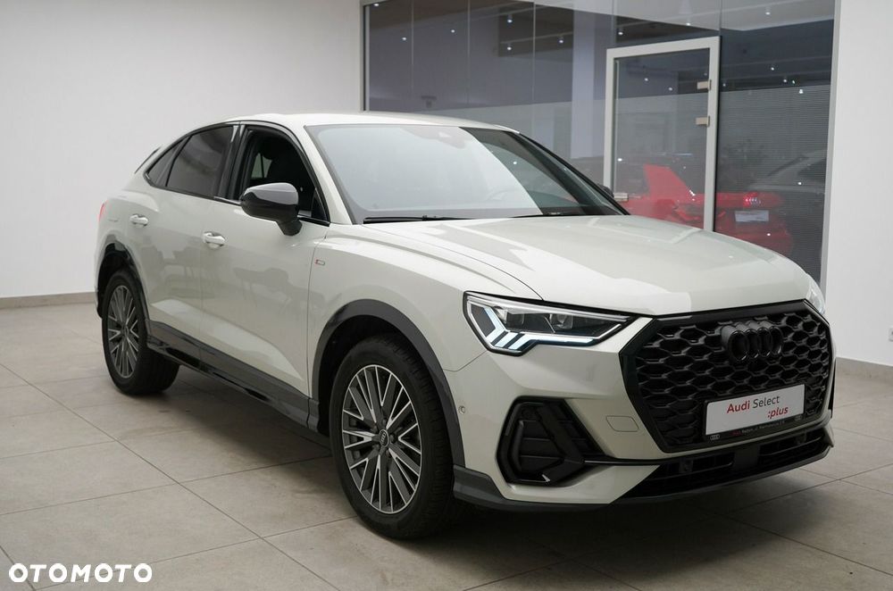 Audi Q3 Sportback - 6