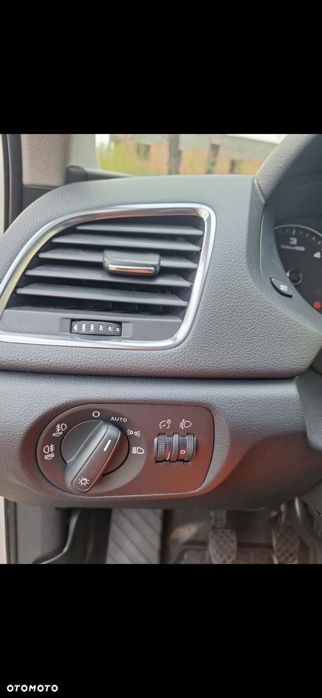 Audi Q3 2.0 TDI - 12