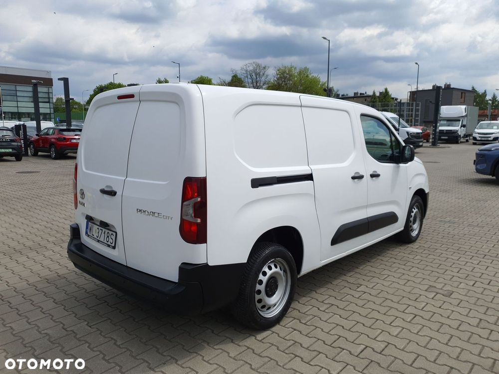 Toyota proace-city - 12