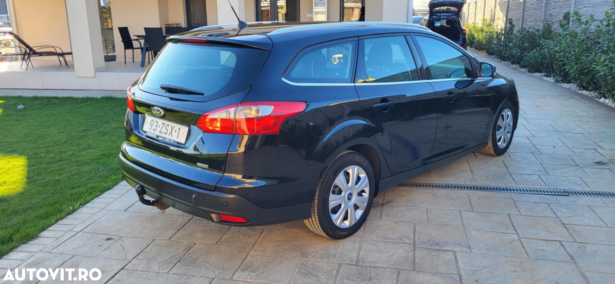 Ford Focus - 8