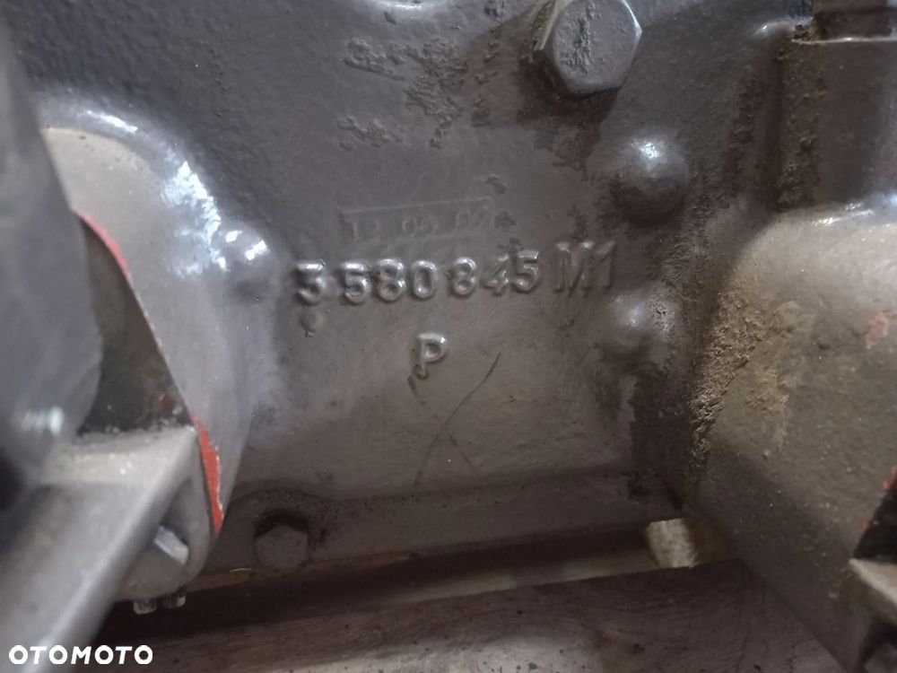 Massey Ferguson skrzynia biegów 3382295M3,3580845M1,obudowa skrzyni,rewers,a b,żół zając,speed shift,3583406M2,3382229M3,3580495M00,3580496M00,3582154M00,widełki,koło zębate,wałek,choinka.kompletna skrzynia,wybierak. - 4