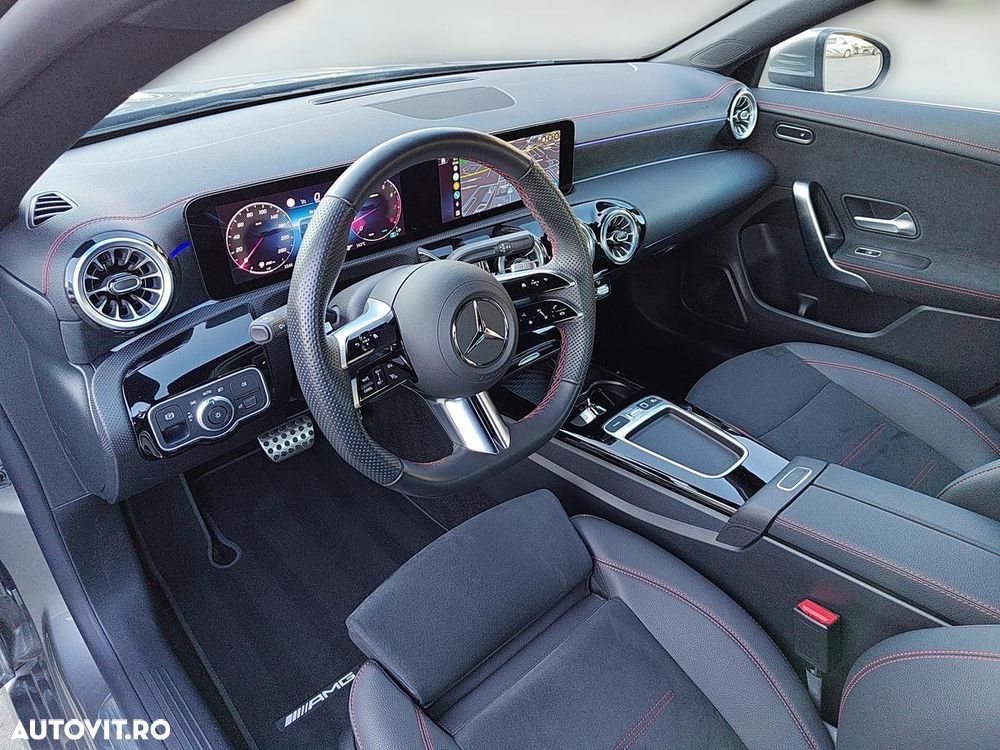 Mercedes-Benz CLA 180 7G-DCT AMG Line - 7