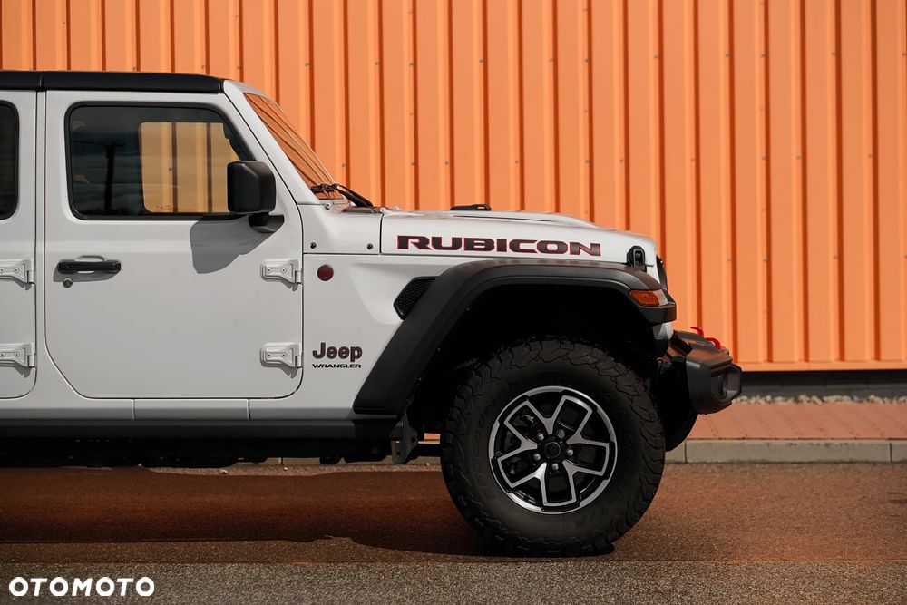 Jeep Wrangler - 9
