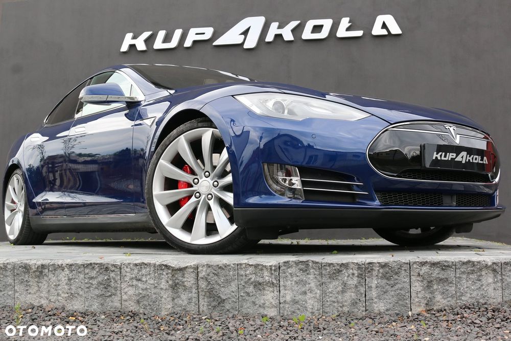 Tesla Model S Dual Motor Allradantrieb Performance - 1