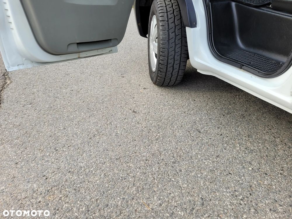 Renault Master - 25