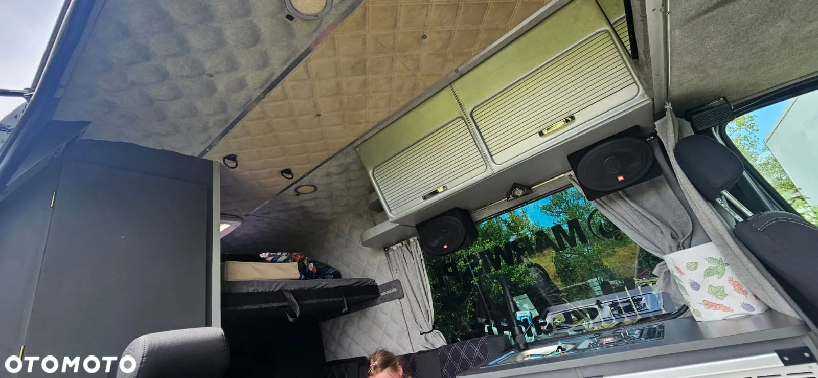 Mercedes-Benz Sprinter - 10