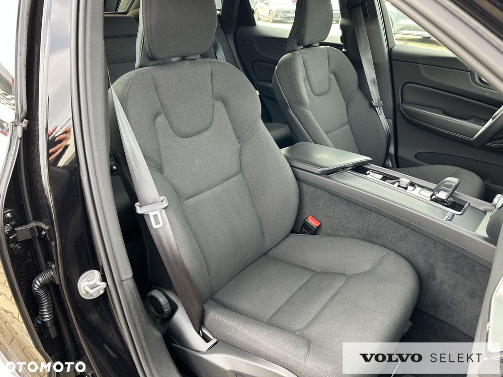 Volvo XC 60 - 21