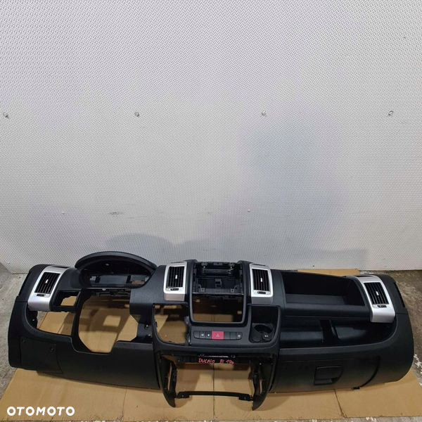 FIAT DUCATO III LIFT BOXER JUMPER KONSOLA DESKA KOKPIT PARAPET