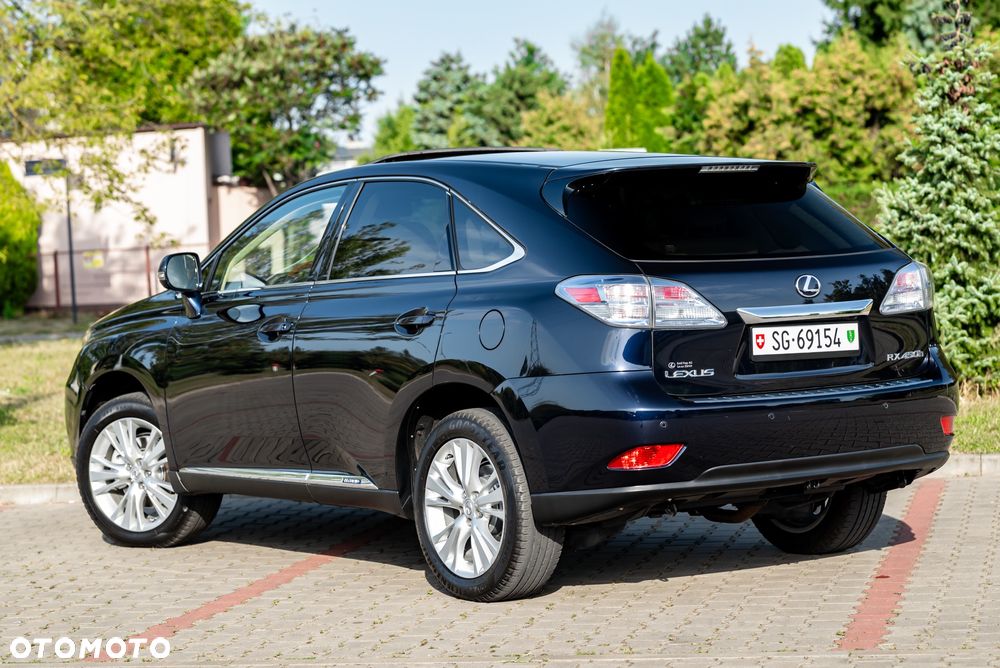 Lexus RX 450h (hybrid) - 13