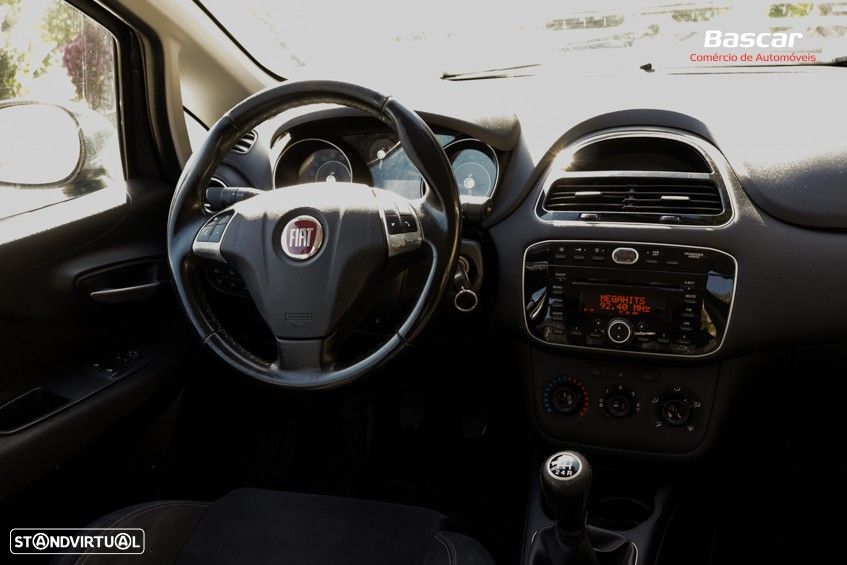 Fiat Punto 1.3 M-Jet Lounge S&S - 19