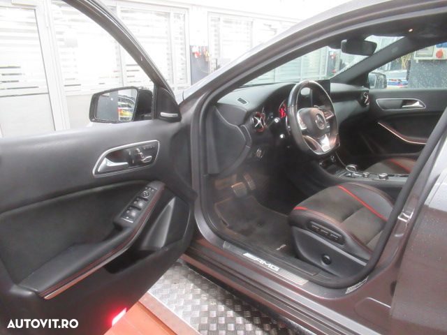 Mercedes-Benz A 45 AMG - 3