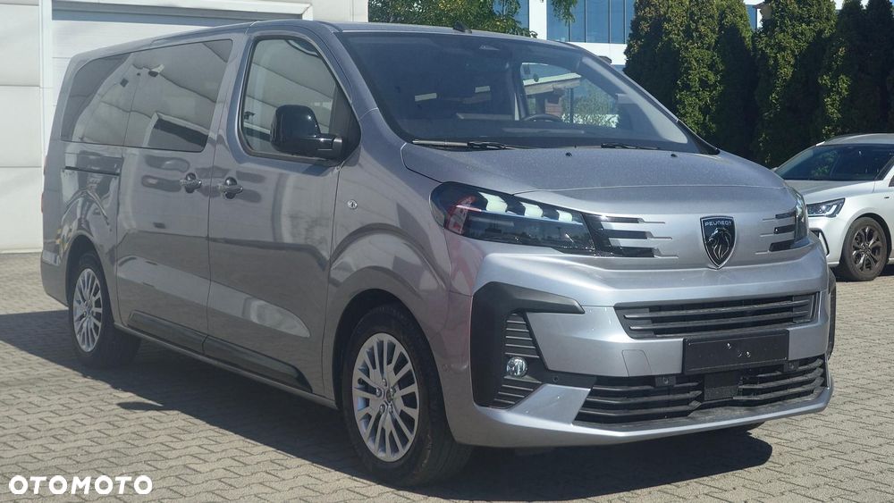 Peugeot Traveller 2.2 BlueHDi Long Business EAT8 - 1