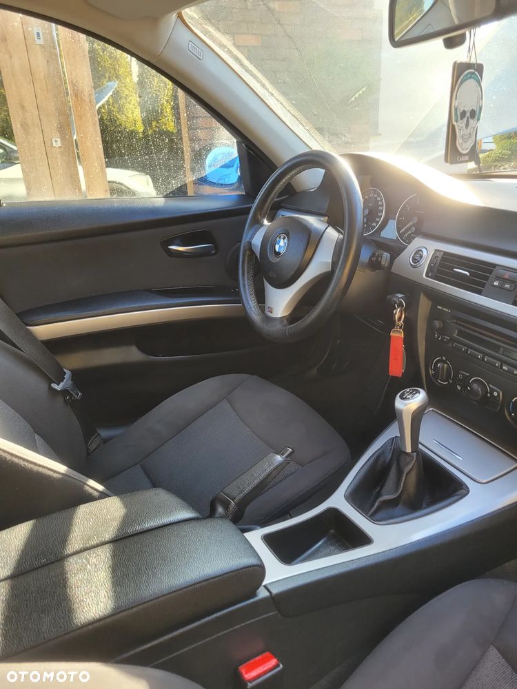 BMW Seria 3 - 6