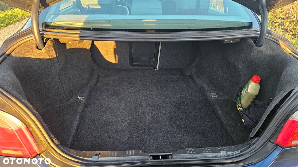 BMW Seria 5 520i - 12