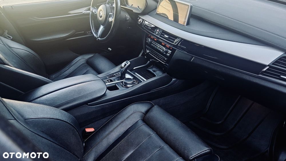 BMW X6M - 15