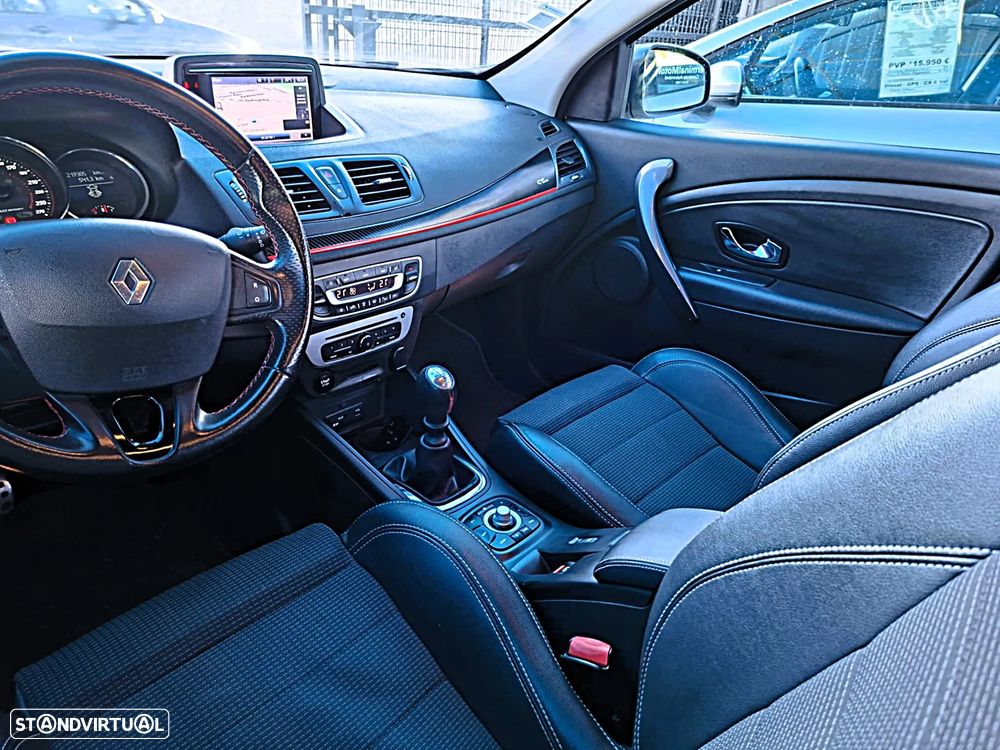 Renault Mégane Sport Tourer 1.5 dCi GT Line SS - 20