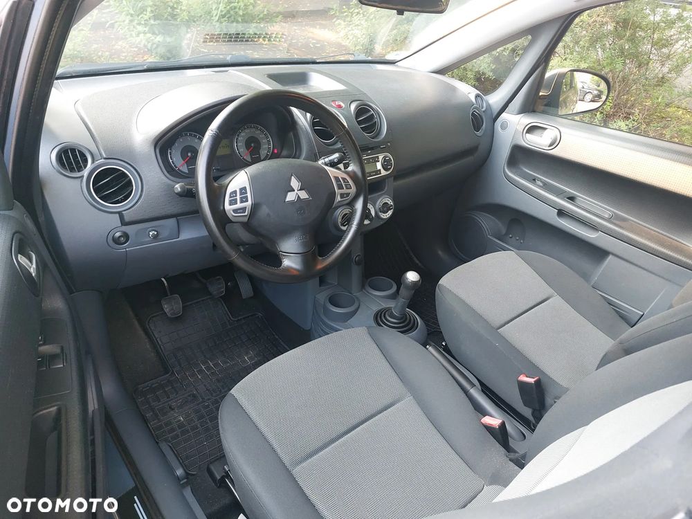 Mitsubishi Colt CZ3 1.3 Invite - 5