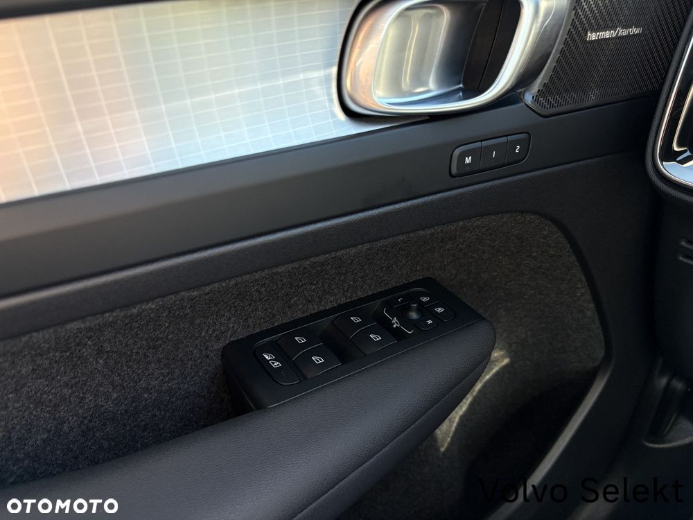 Volvo XC 40 - 16