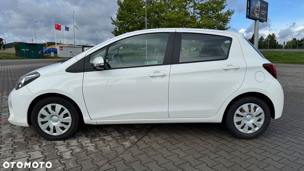 Toyota Yaris 1.4 D-4D Active - 3
