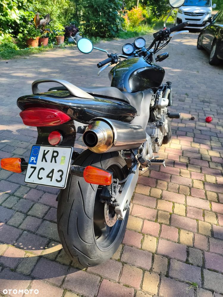 Honda CB - 12