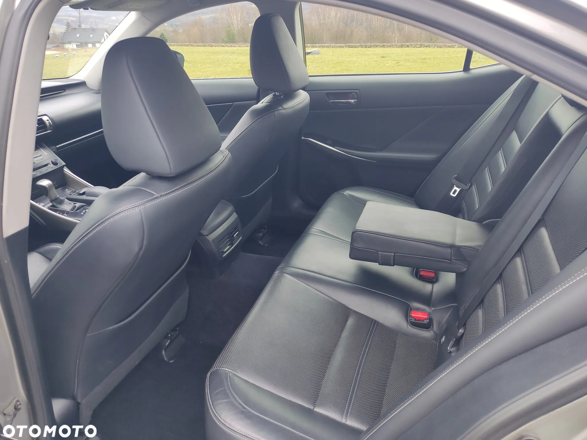 Lexus IS 250 Comfort - 13