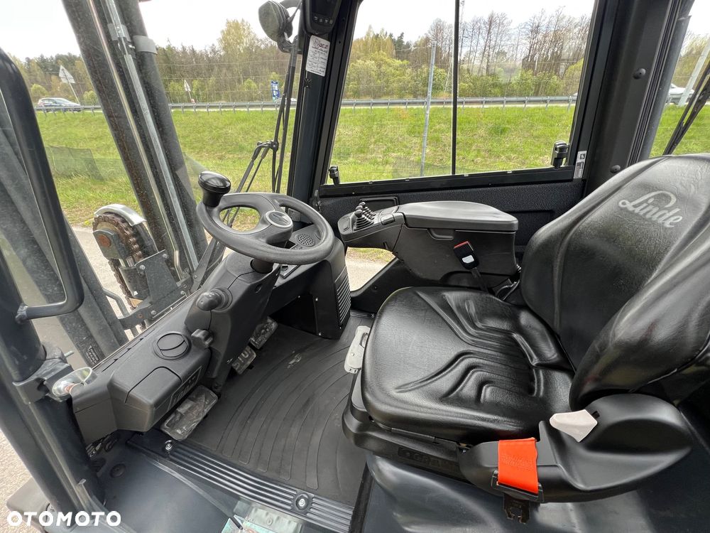 Linde H25T-02 - 11