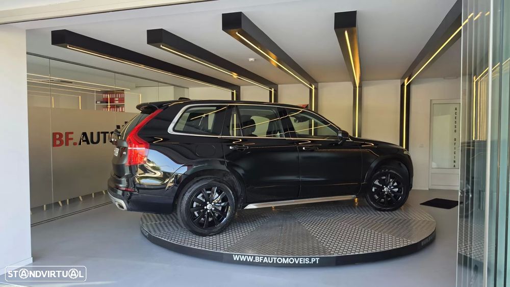Volvo XC 90 2.0 D4 Momentum - 8