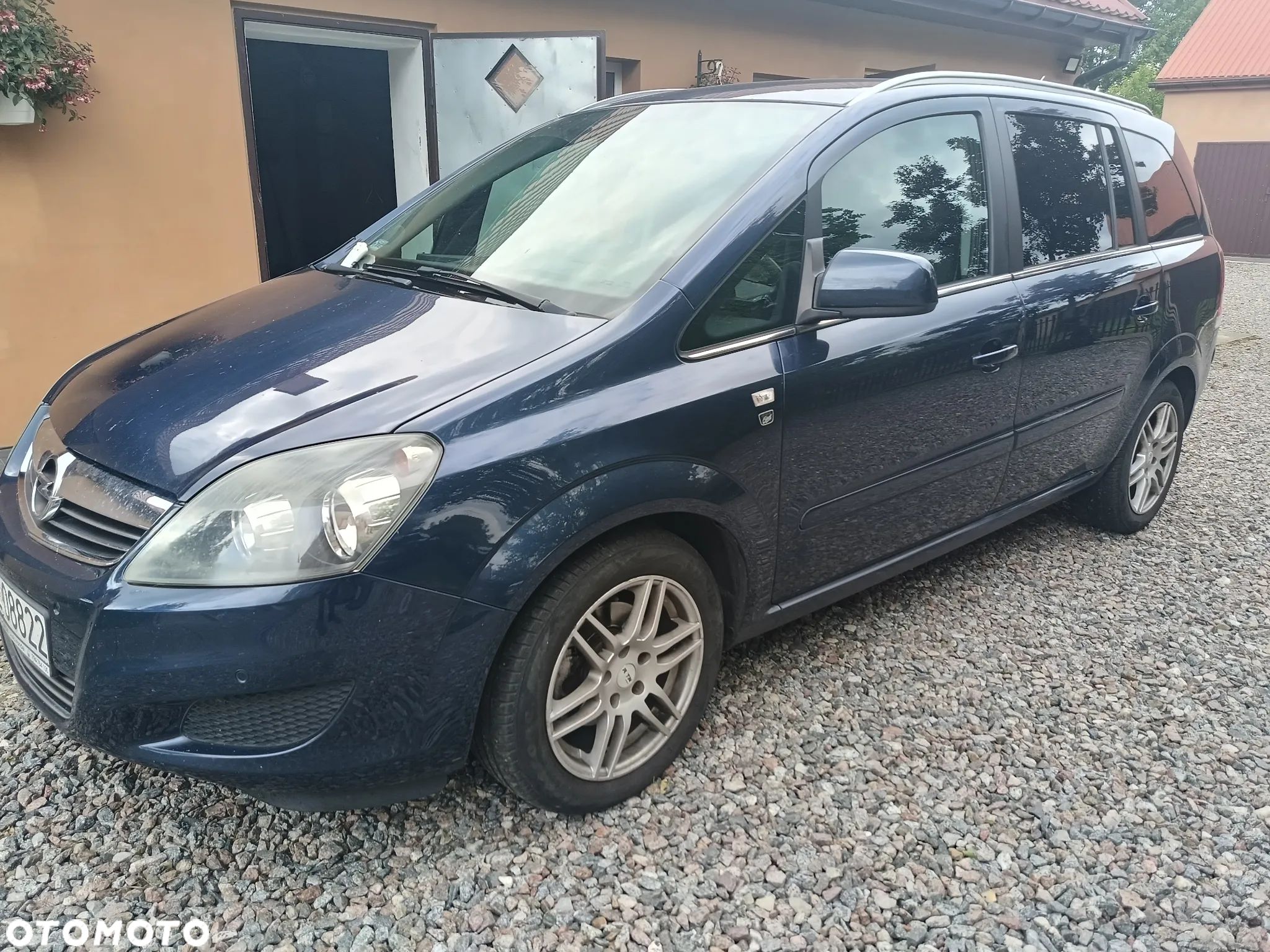 Opel Zafira 1.8 Enjoy - 1