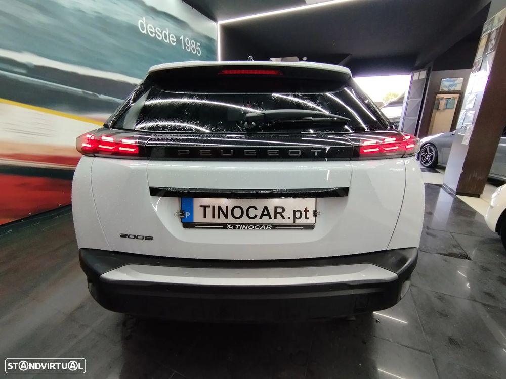 Peugeot 2008 1.2 PureTech Allure - 6