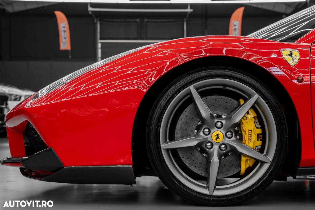Ferrari 488 Spider - 8
