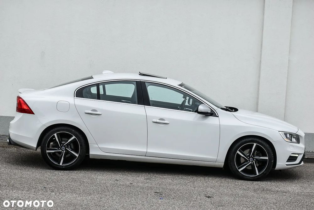 Volvo S60 D4 Drive-E R-Design Summum - 17