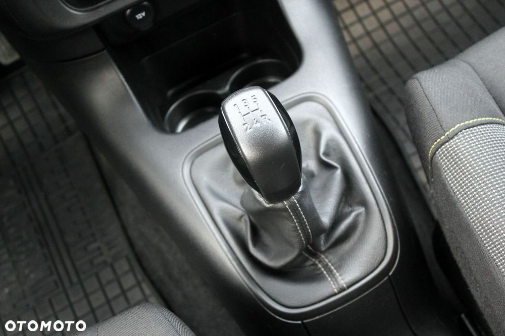 Citroën C3 1.2 PureTech Feel - 17