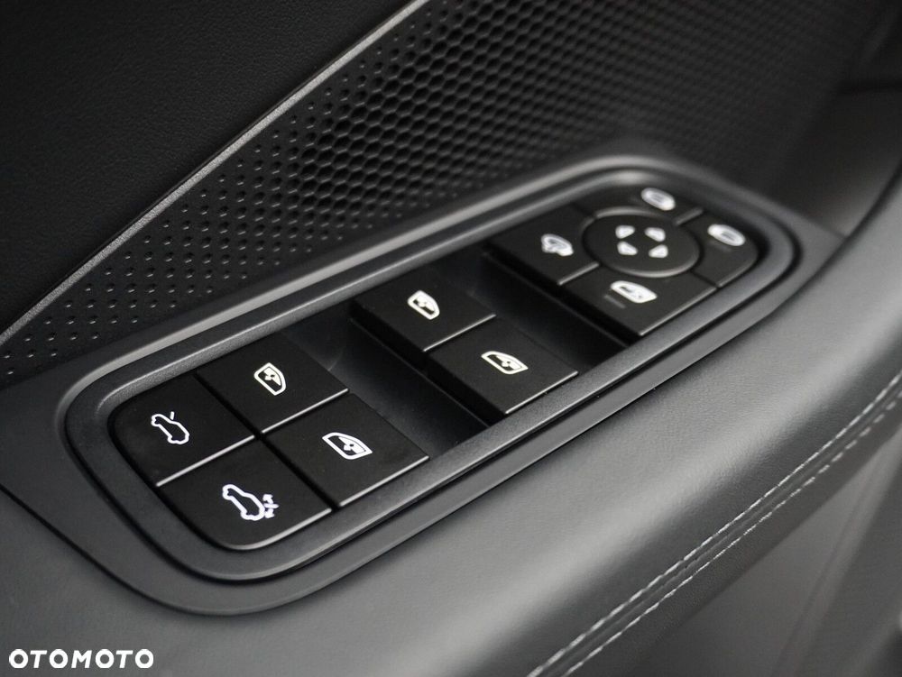 Porsche Macan 4 100kWh - 21
