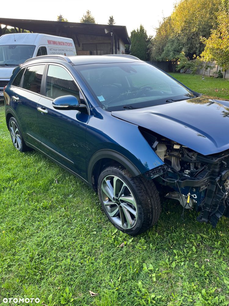 Kia Niro 1.6 GDI Hybrid M - 4
