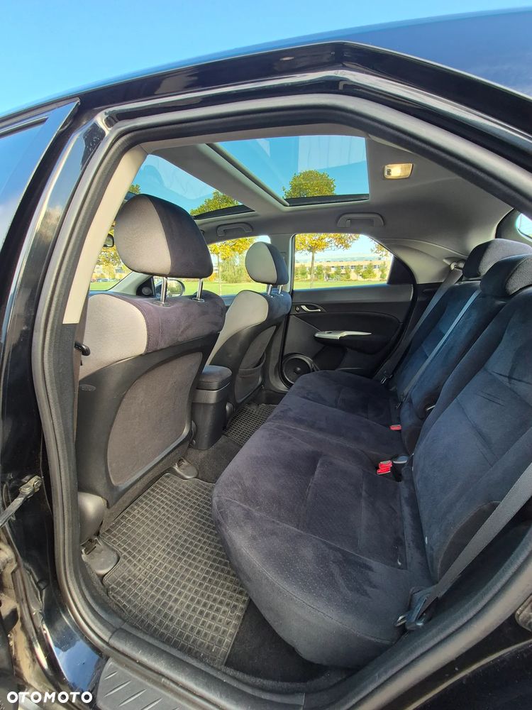 Honda Civic 1.8 Executive - 19
