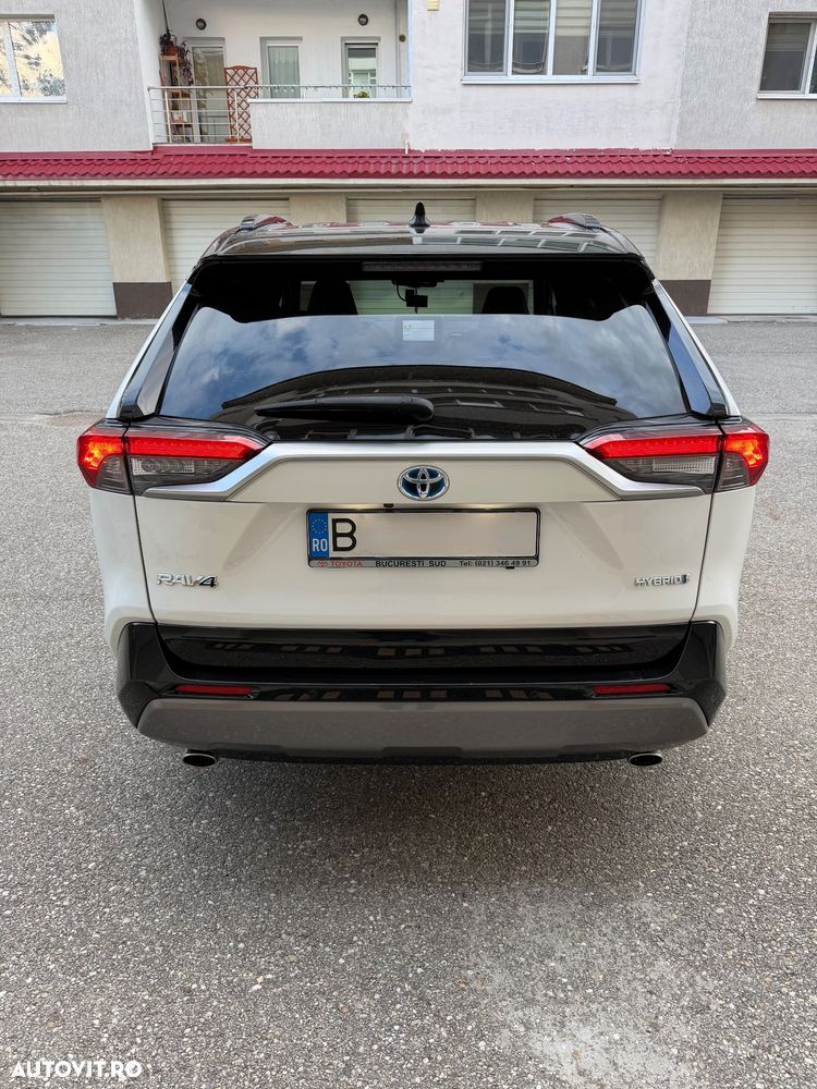 Toyota RAV4 - 4