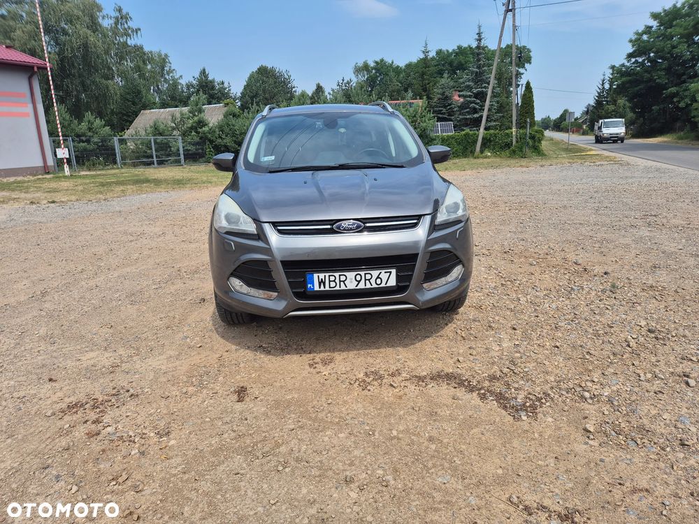Ford Kuga - 1