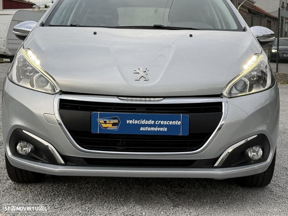 Peugeot 208 1.2 PureTech Style — photo 5