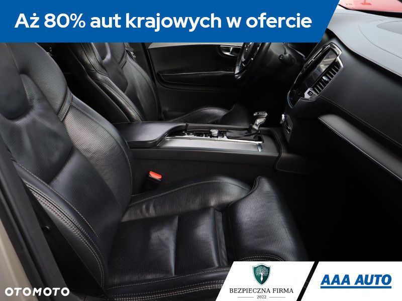 Volvo XC 90 - 10