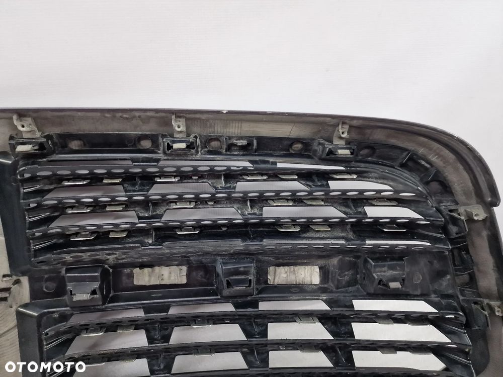 DODGE RAM 1500 12-18 ATRAPA / GRILL PRZEDNI , NR 13DSAC0010 / 13DSAC0010B  NR AUKCJI GL104 - 20