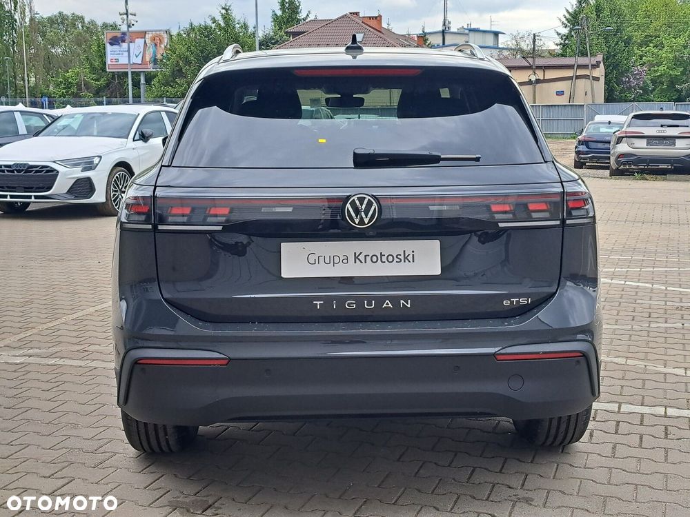 Volkswagen Tiguan - 6