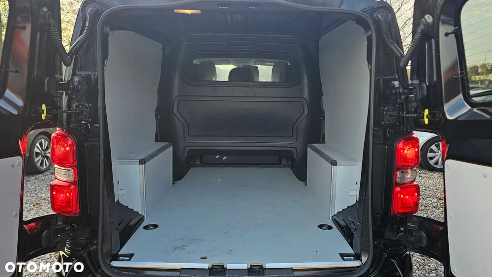 Citroën Jumpy Combi ver-2-0-bluehdi-180-l2-ehz-eat8 - 22