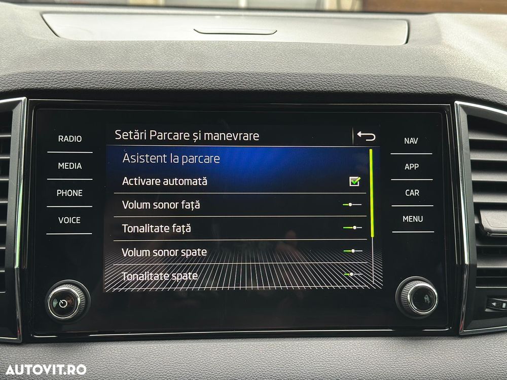 Skoda Karoq 1.5 TSI ACT DSG Style - 32