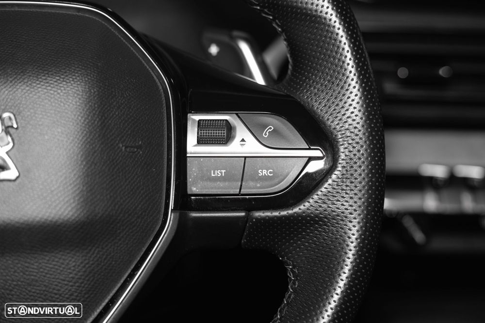 Peugeot 5008 1.2 PureTech GT EAT8 - 8