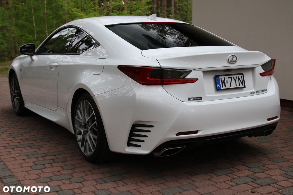Lexus RC - 7