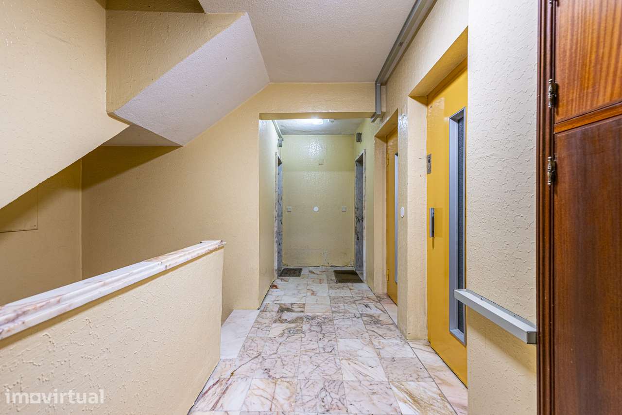 Apartamento T2 com Arrecadação na Amadora – Venteira - Grande imagem: 5/25