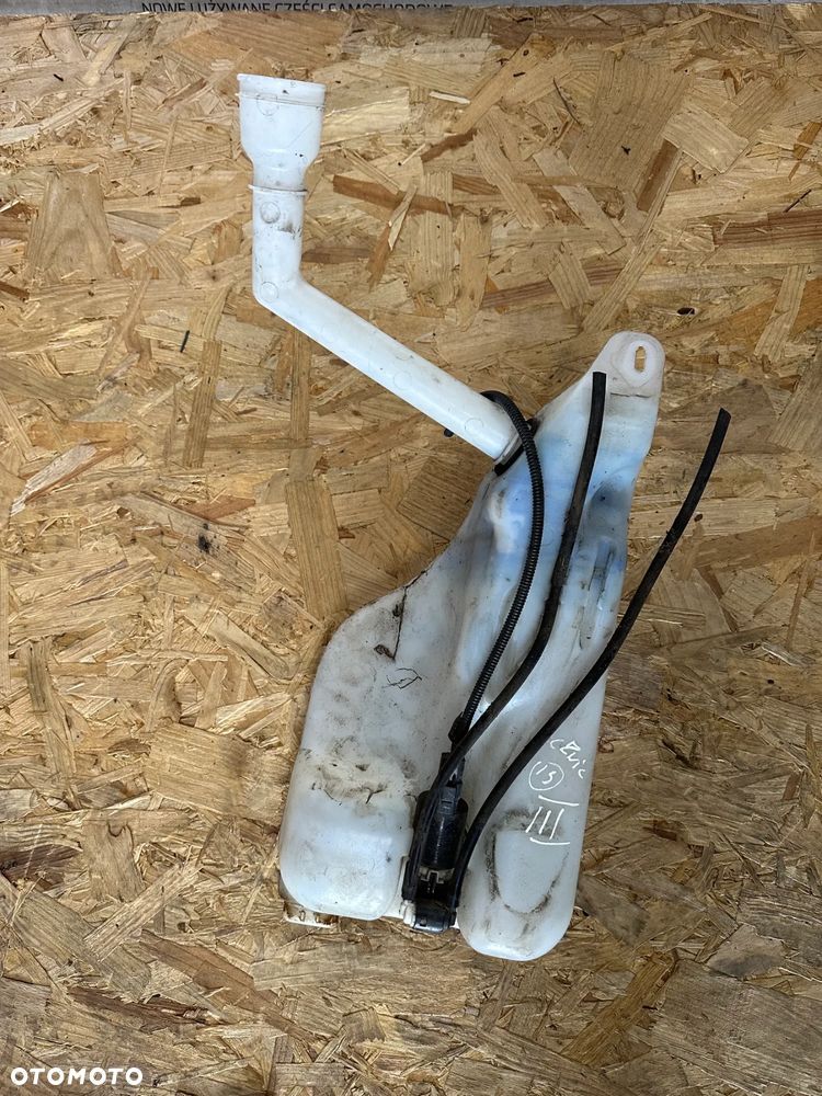 ZBIORNICZEK SPRYSKIWACZY RENAULT SCENIC III 289100014R - 2